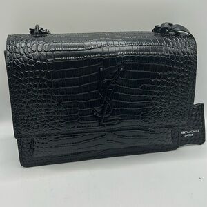 Black Croc-Embossed Crossbody Chain Handbag